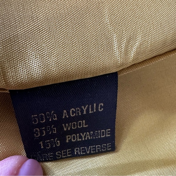 Vintage Georgiou Tweed Coat with Velvet Trim - Picture 4 of 10